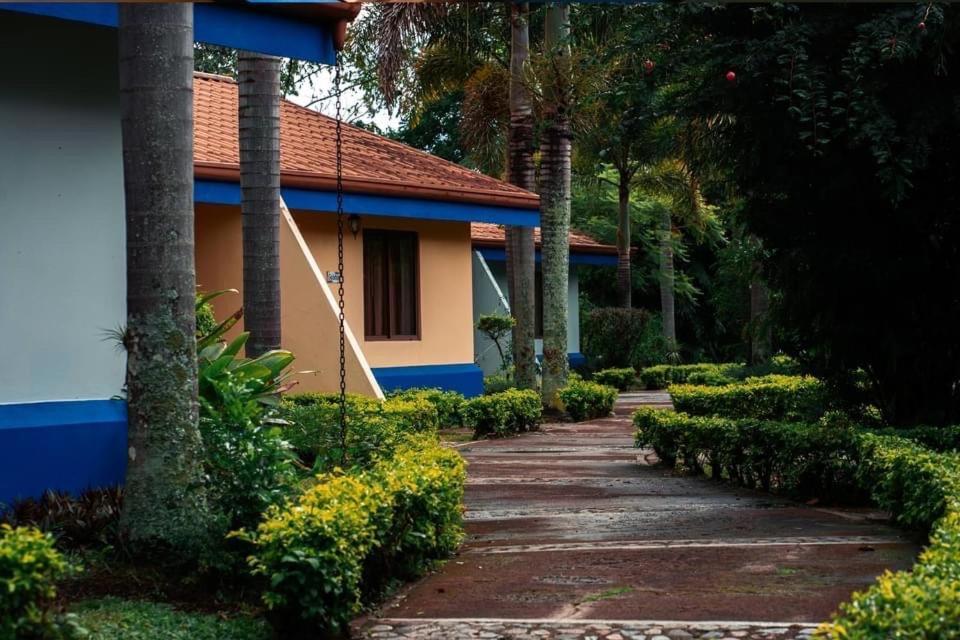 Hotel Boutique Casona Del Cafetal And Lakeside Restaurant Cachí Exterior photo